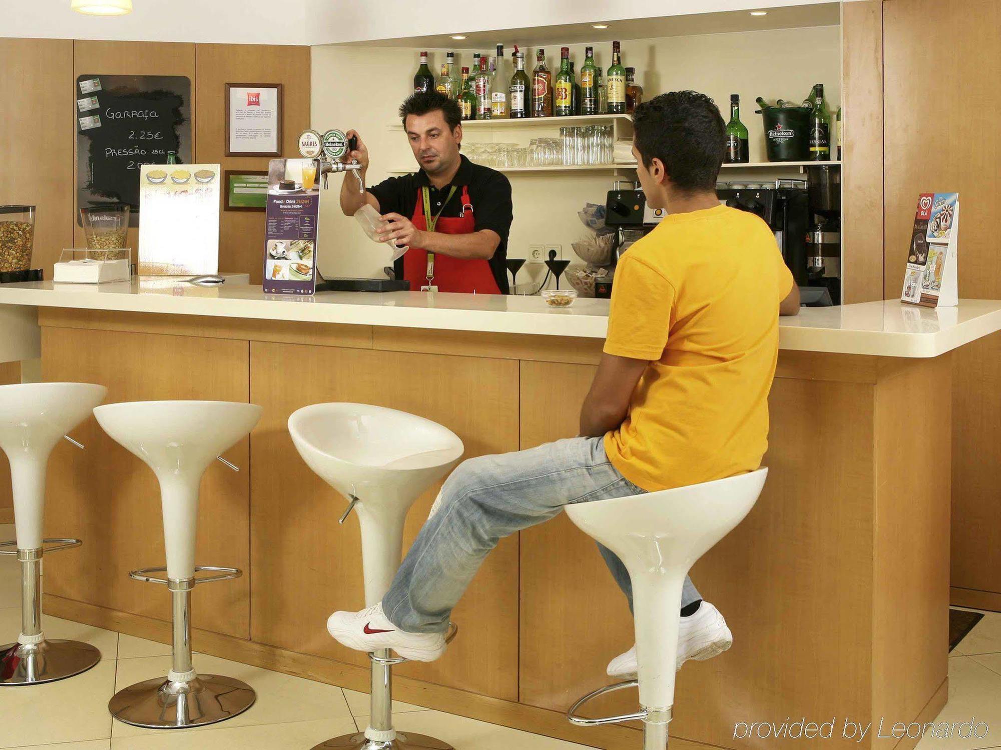 Hotel Ibis שטובל מראה חיצוני תמונה