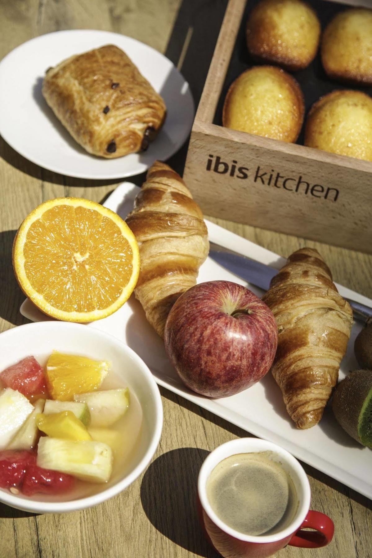Hotel Ibis שטובל מראה חיצוני תמונה